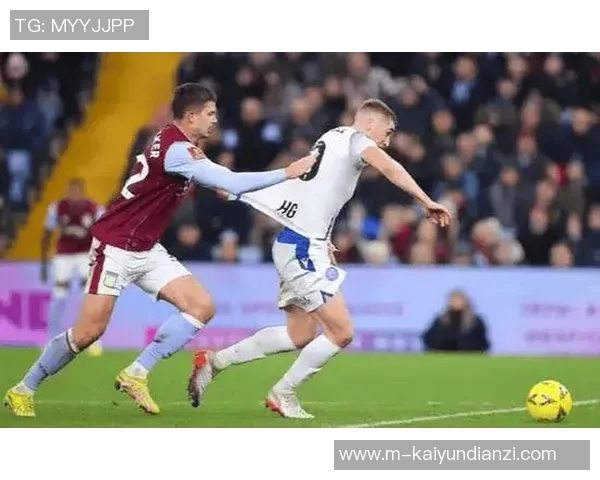 雷体育迎战桑托斯全力争胜期待精彩对决展现足球魅力与激情